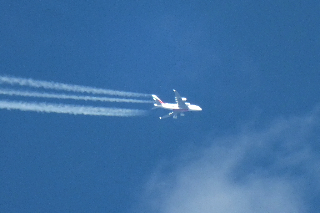 A 380 Emirates ber der KBS 580. Ein imposanter Flieger den man schon von weitem sieht...