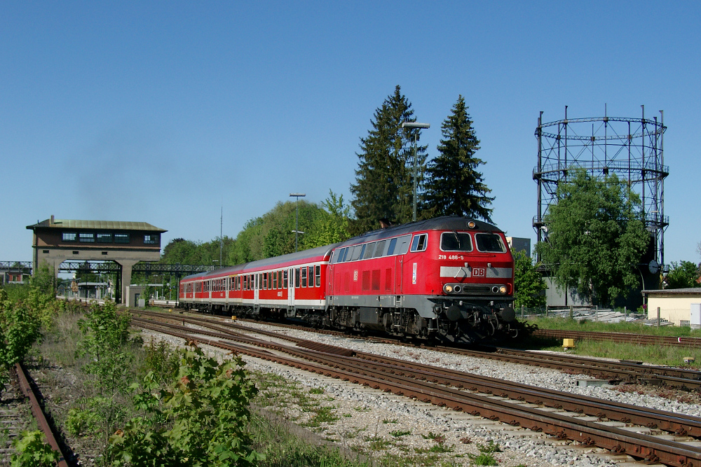 218 488 Ausfahrt Memmingen am 08.05.2011.